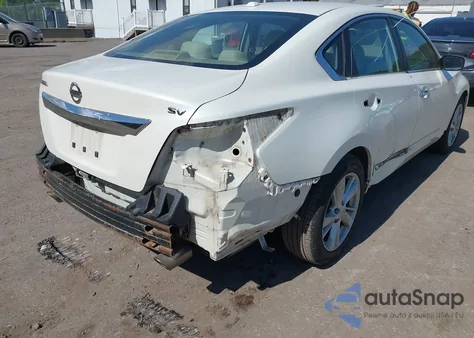 2015 Nissan Altima 2.5 Sv from USA, damaged, VIN 1N4AL3AP5FC165063
